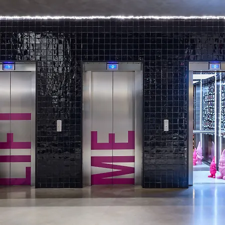 Moxy Oriente Lisbon