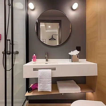 Moxy Oriente 3* Lisboa