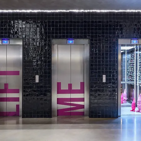 Hotel Moxy Oriente
