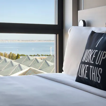Moxy Oriente Lisboa