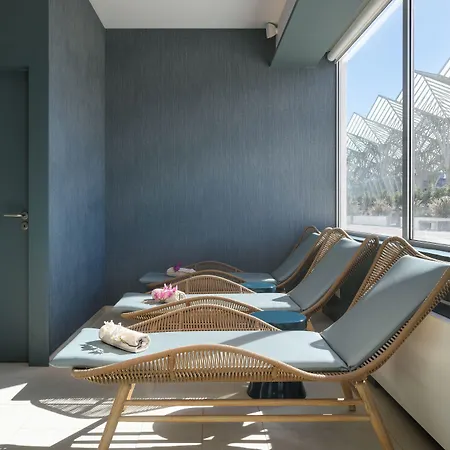 Moxy Oriente Lisboa