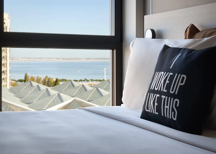 酒店 Moxy Oriente Lisboa